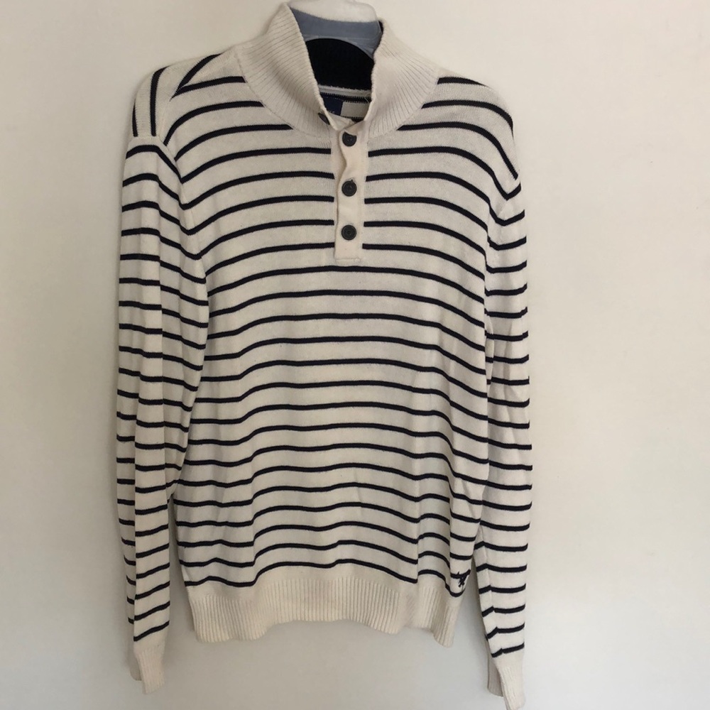 American Eagle 1/4 button-up sweater